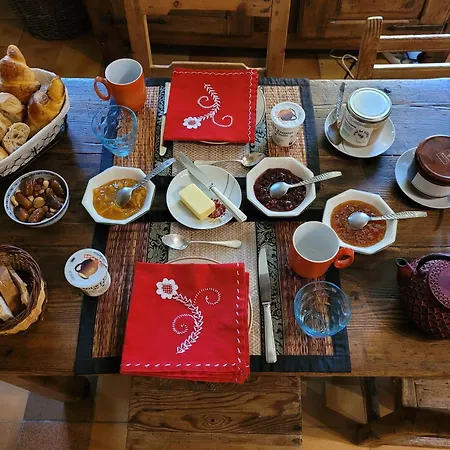 Maisonnette D Hotes Cascade Au Coeur Du Perche 4* Rémalard