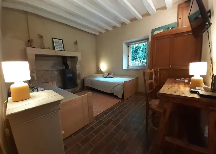 Maisonnette D Hotes Cascade Au Coeur Du Perche 4*