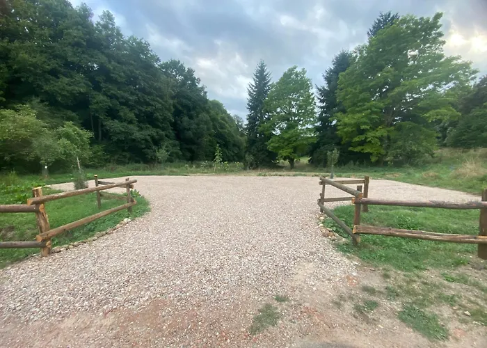 Maisonnette D Hotes Cascade Au Coeur Du Perche בית הארחה