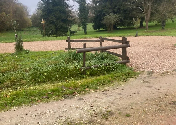 Maisonnette D Hotes Cascade Au Coeur Du Perche בית הארחה